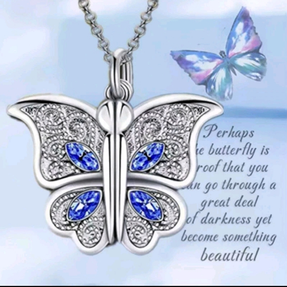 Butterfly Openable I Love You Photo Box Pendant Women's Necklace Jewelry Gifts - Picture 7 of 7
